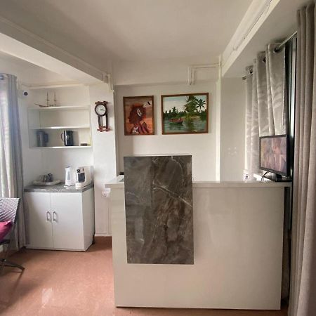 The Palm Guest House Kohima Esterno foto