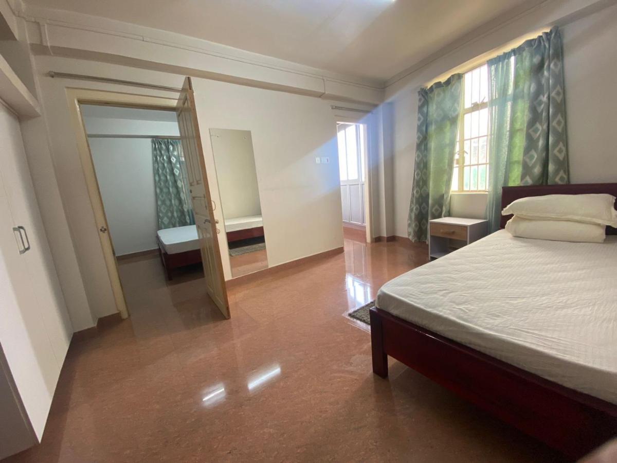 The Palm Guest House Kohima Esterno foto